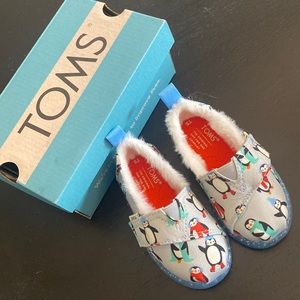 Toms Alpargata Glacier Grey Winter Penguins with Faux Fur - size 5 toddler
